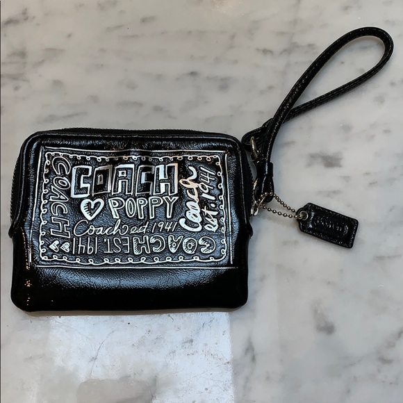 Coach wristlet - Picture 1 of 4